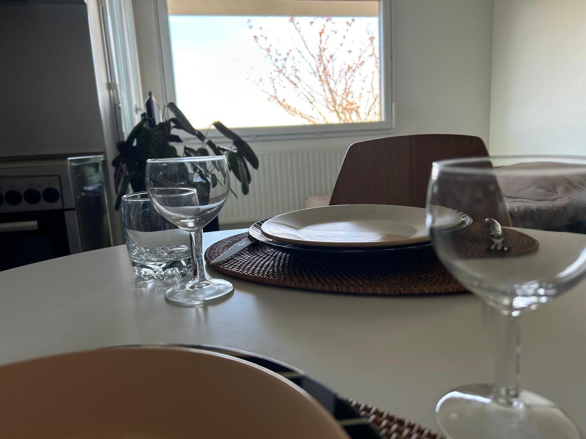 Apartamento Jolie Vue Au Calme Évian-les-Bains Exterior foto